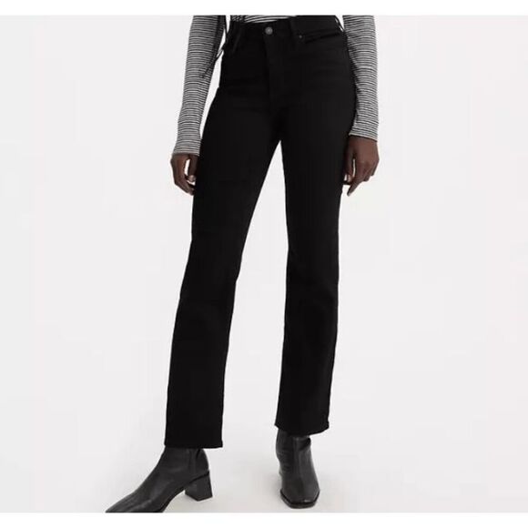 Levi's 314 Shaping Straight Women's Jeans size 26x30 NWT Soft Black Wash - Picture 1 of 11